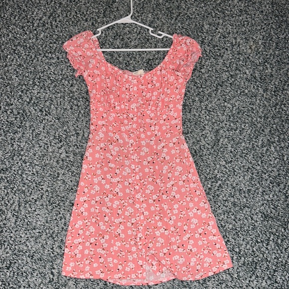 Sundress - Picture 1 of 3